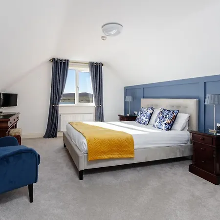 The Lighthouse ホームステイ ディングル