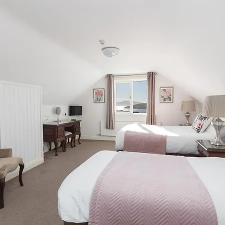 בית אירוח The Lighthouse דינגל