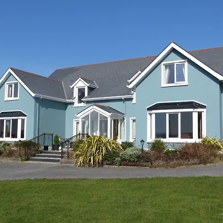 The Lighthouse * ディングル