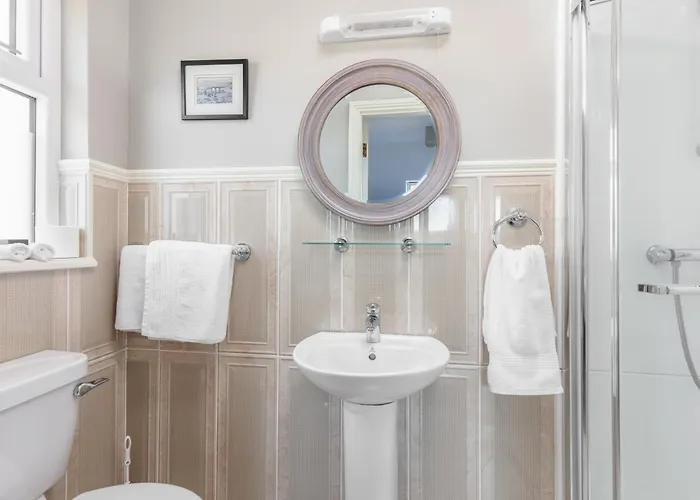 The Lighthouse Ντίνγκλε